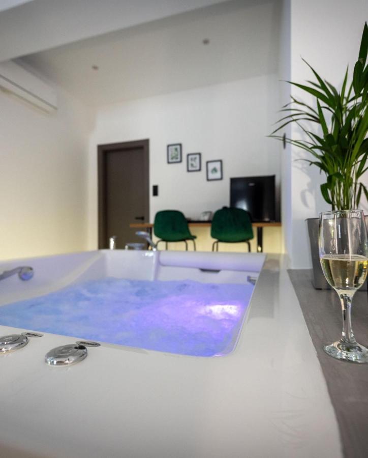 Frourio Lodge Α1 Λάρισα Εξωτερικό φωτογραφία